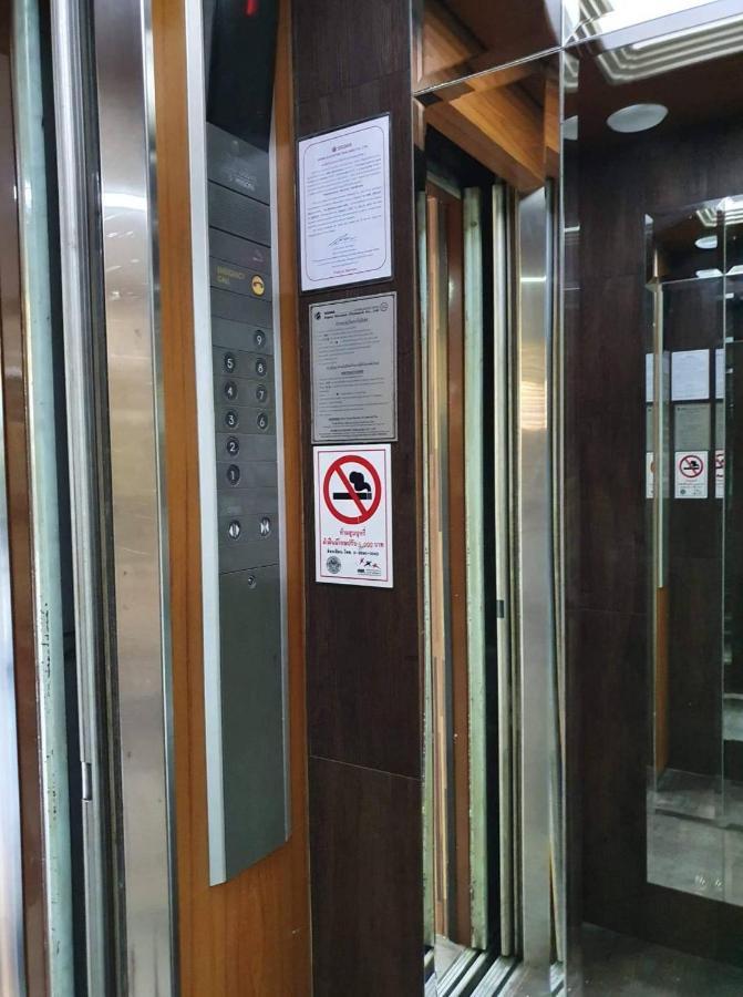 The Montana Lodge-Sathorn Bangkok Dış mekan fotoğraf